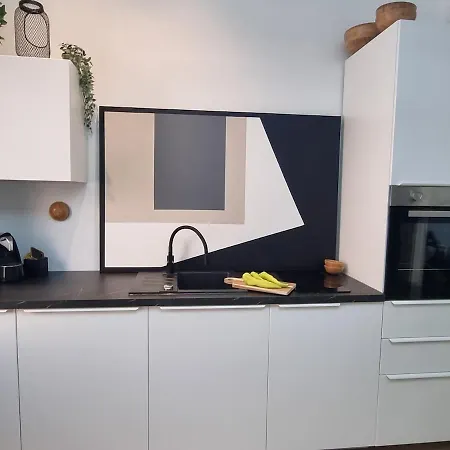 Arena Design App, Free Private Parking, Terrace