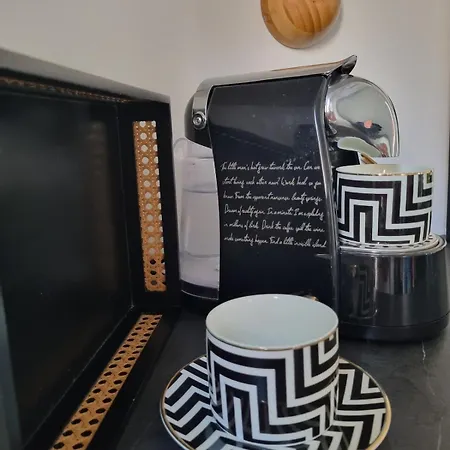 Arena Design App, Free Private Parking, Terrace Apartment *