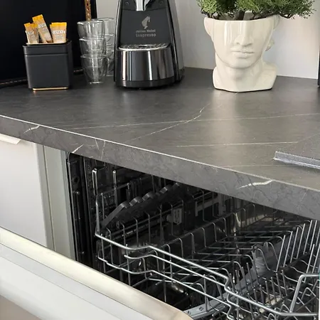 Arena Design App, Free Private Parking, Terrace Pula