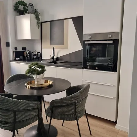 Apartment Arena Design App, Free Private Parking, Terrace
