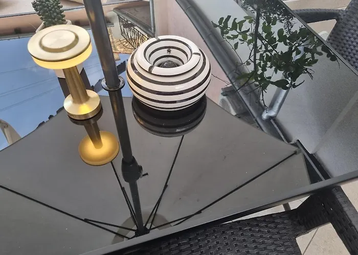 Arena Design App, Free Private Parking, Terrace Apartment